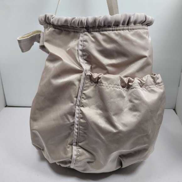 Lululemon Athletica Women's Light Gray Gym Bucket Duffle Bag - Picture 3 of 12